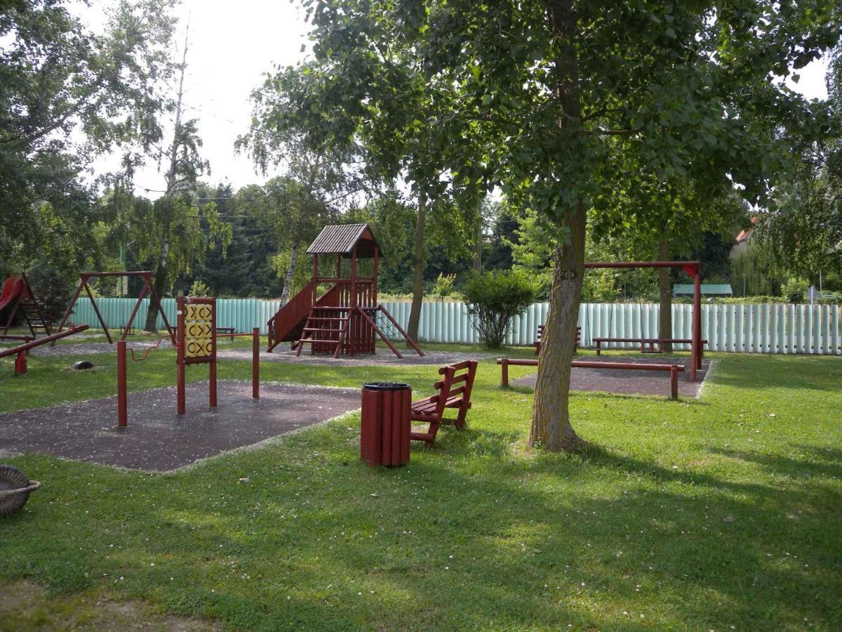 Apartment Balatonbereny 4 Экстерьер фото
